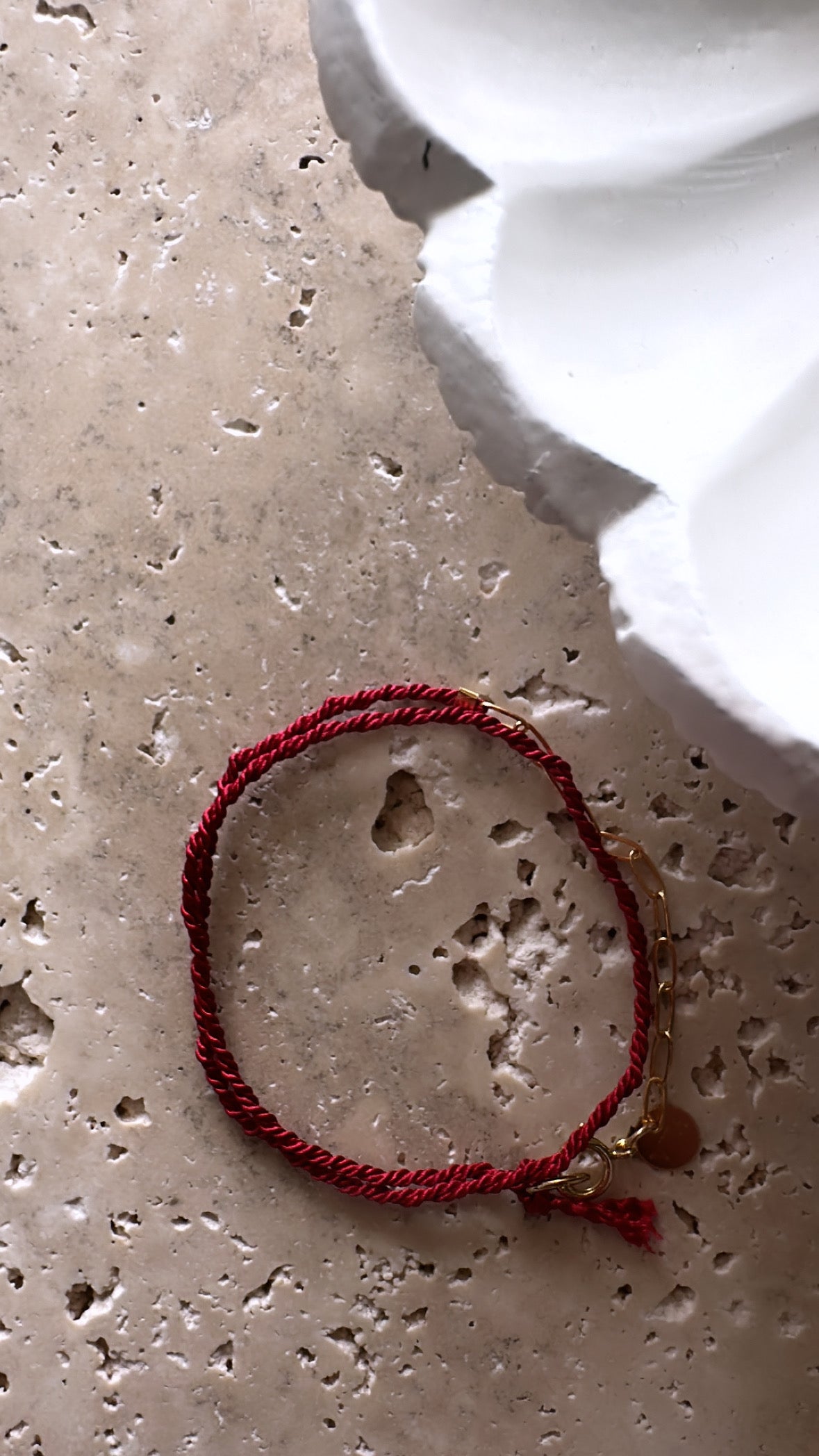 Scarlet Bracelet (Red)